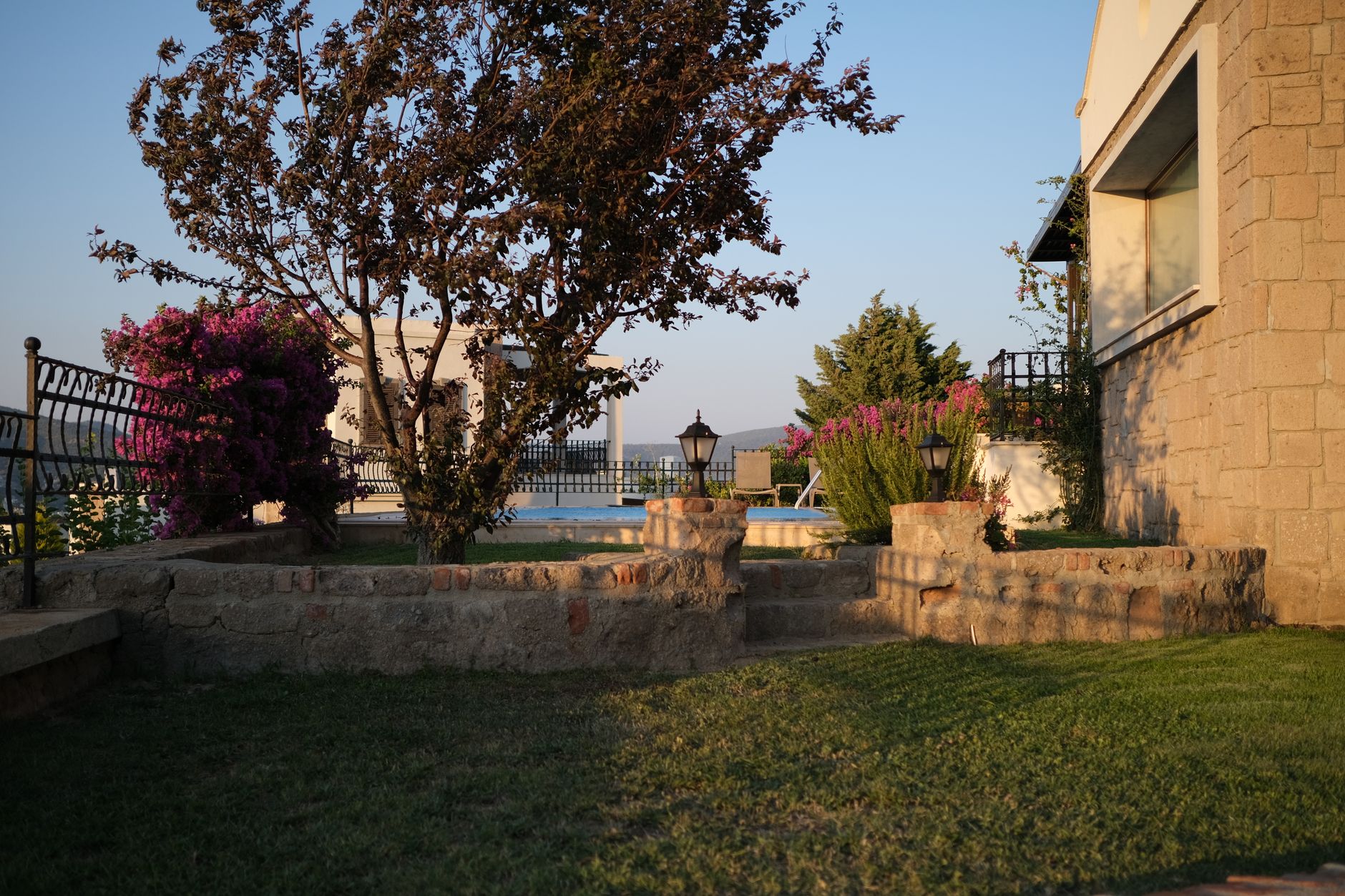 Kilyos plajında kiralık yaz tatili villa Karadeniz manzaralı